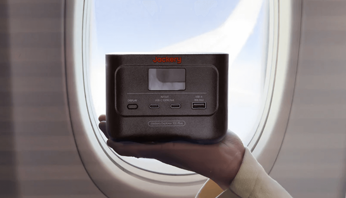 Traveller's Guide: Can I Take a Power Bank Portable Charger on a Plane?