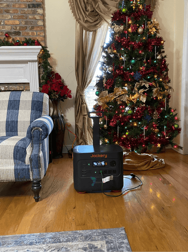 jackery solar generators for prepper dad