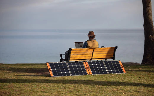 what can a single 100w solar panel run